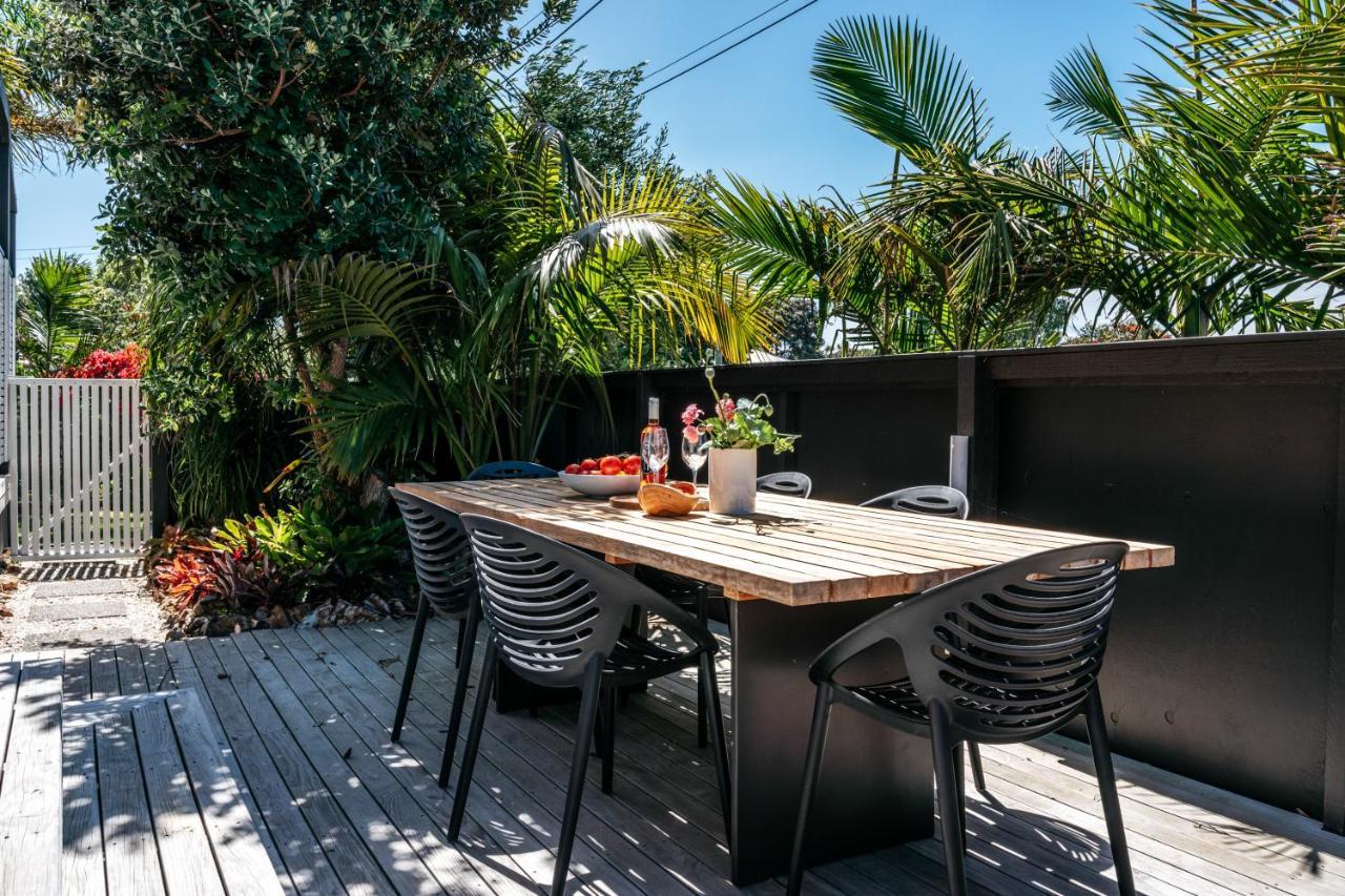 Oneroa Coastal Classic - Coast & Country Bagian luar foto