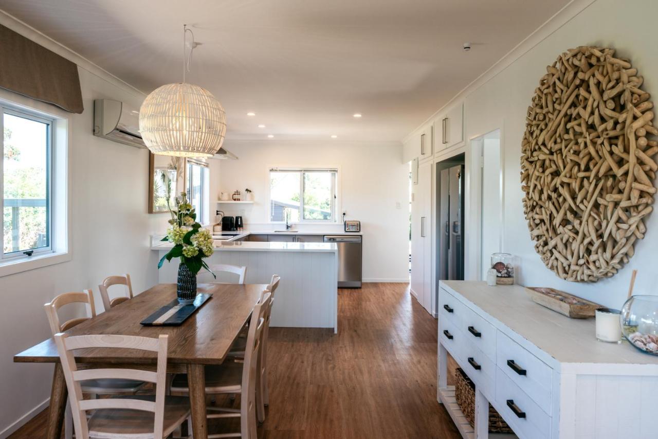 Oneroa Coastal Classic - Coast & Country Bagian luar foto