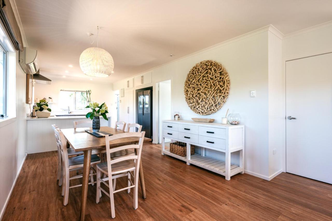 Oneroa Coastal Classic - Coast & Country Bagian luar foto