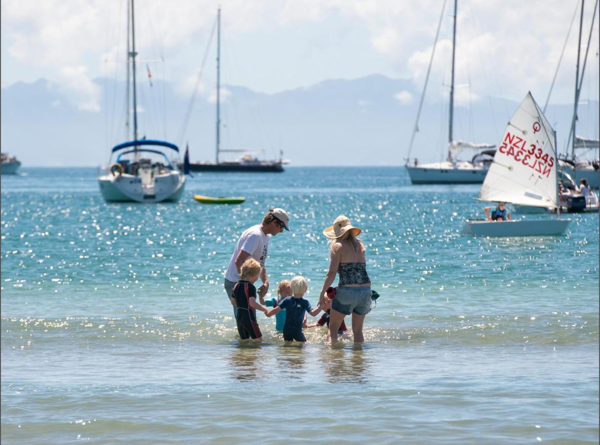 Oneroa Coastal Classic - Coast & Country Bagian luar foto